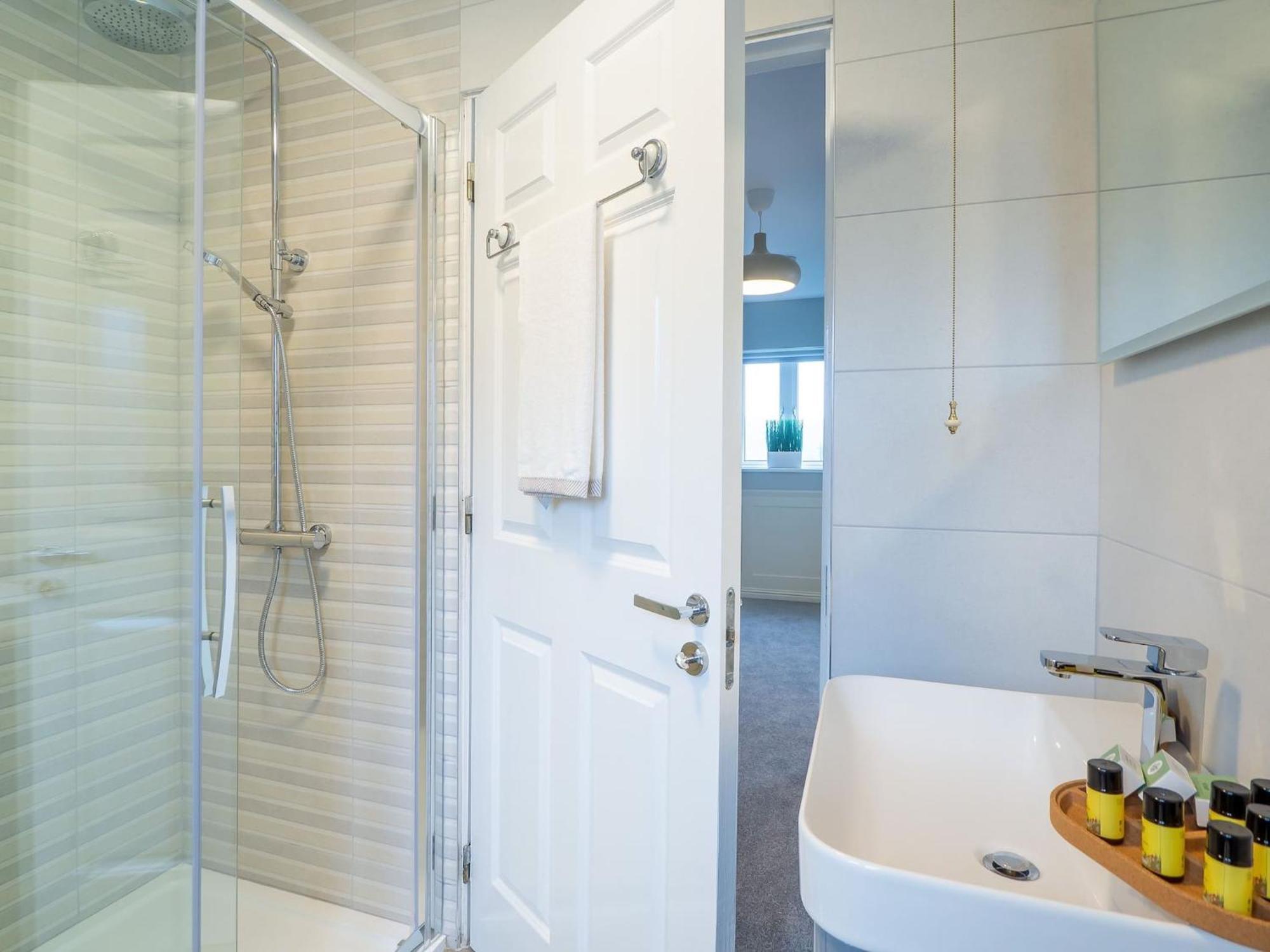 Apartament Eve'S Townhouse Clifden Zewnętrze zdjęcie